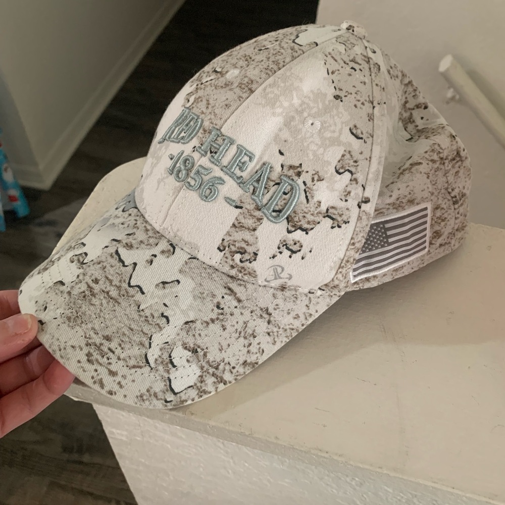 RedHead Black and White Cap